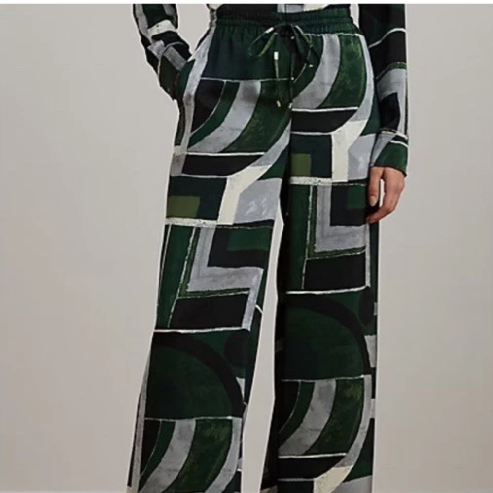 Lauren Ralph‎ Lauren Geo Silk Pants - Picture 2 of 10